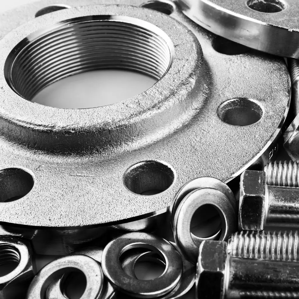 Stalowe kołnierze gwintowane wraz ze śrubami i podkładkami